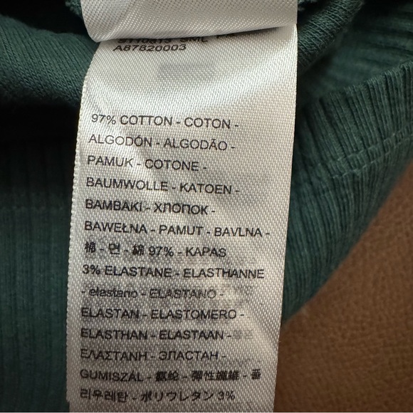 Levi's Women's MUSE SHORT SLEEVE T-SHIRT - Picture 8 of 8